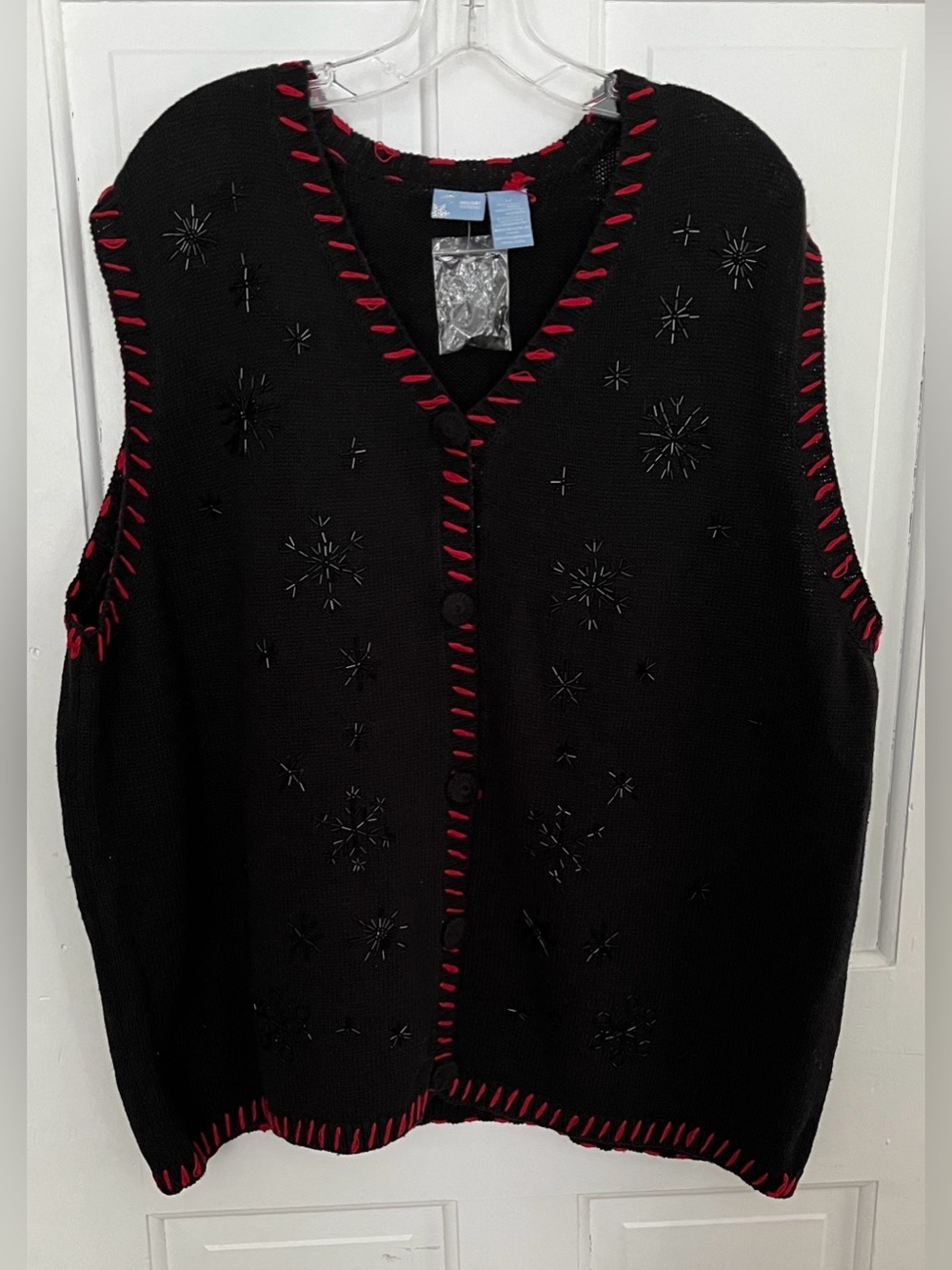 Holiday Sweater Vest Beaded Snowflakes Designs NWOT 2X